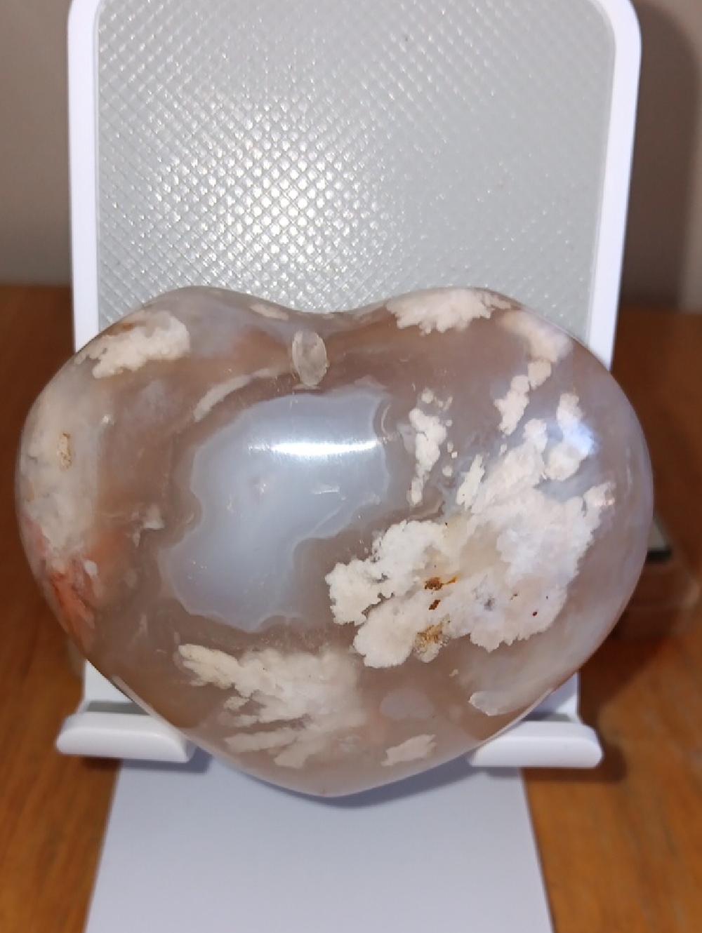 Crystal Agate Heart Shaped Palm Stone - Picture 2 of 3